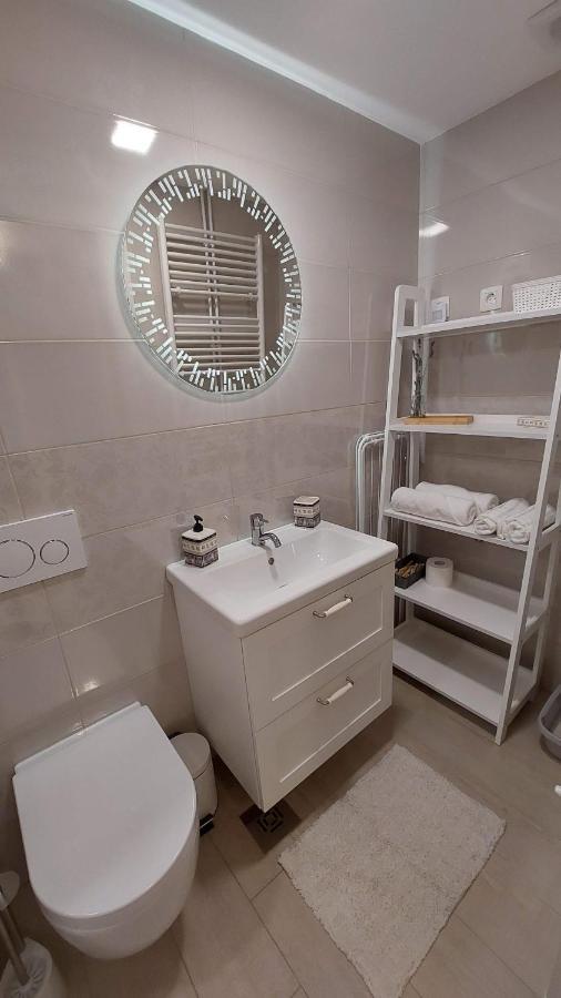 Apartma Rizana Dekani Exterior photo